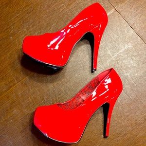 Pleaser red patent platform heels, Sz 13